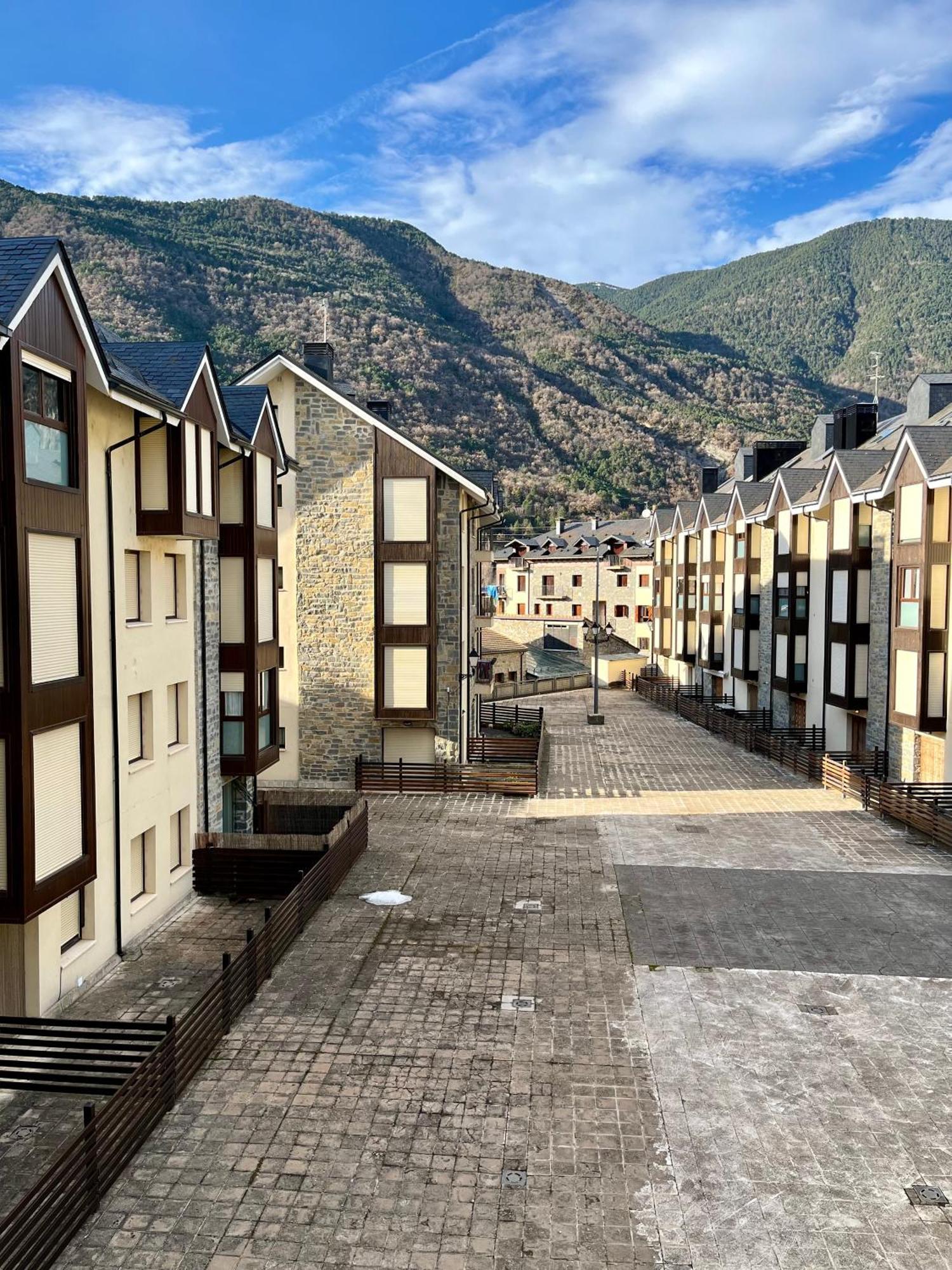 Apartamento Alma De Biescas Exterior photo